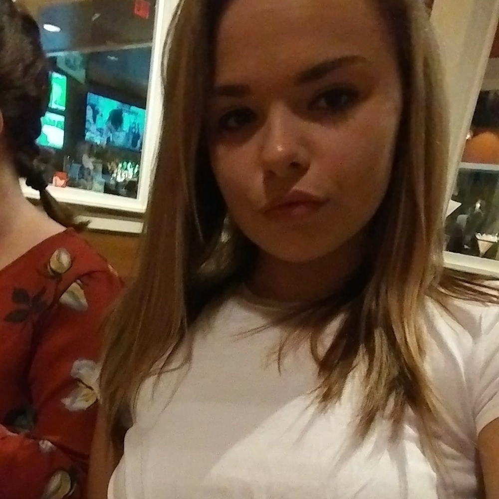 Meet your Posher, Catherine